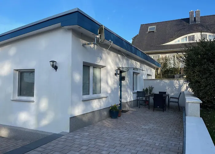 Ruhige Ferienwohnung Mit Sonnenterrasse Und Garten
