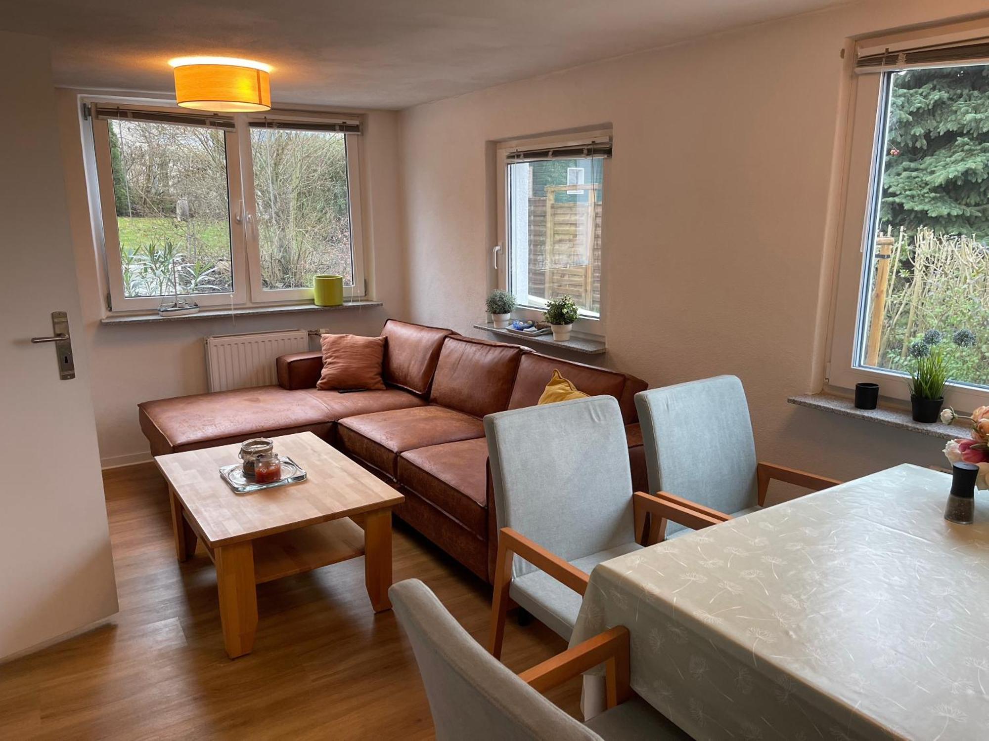 Ruhige Mit Sonnenterrasse Und Garten Holiday home